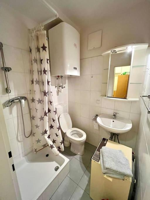 Mini Flat Apartment กราซ ภายนอก รูปภาพ